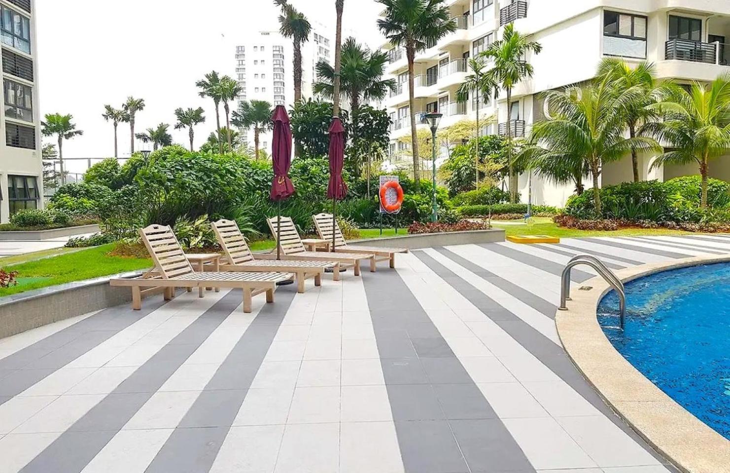 Royal Country Garden Danga Bay Apartemen *