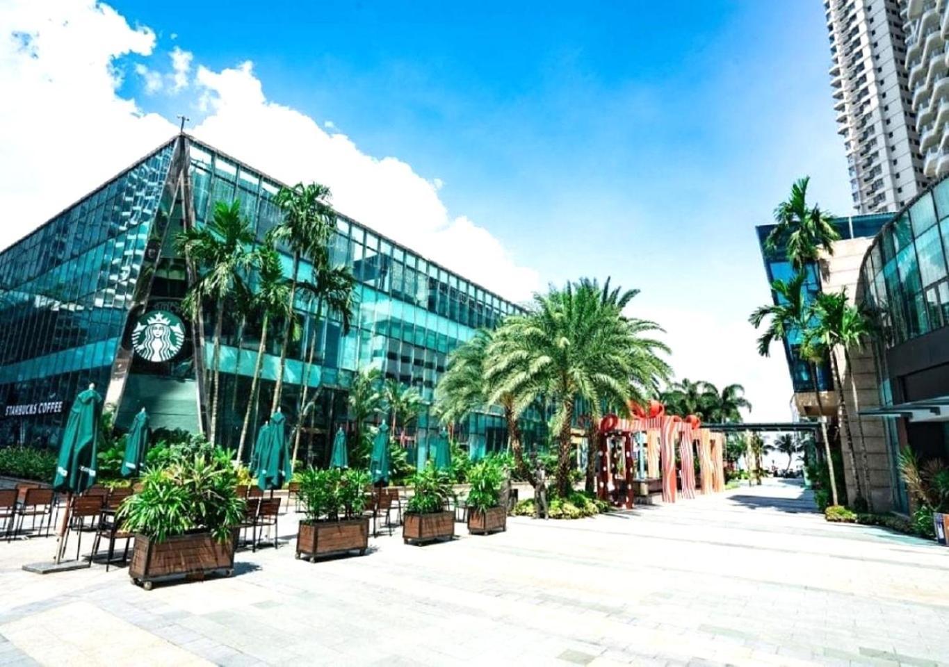 Royal Country Garden Danga Bay